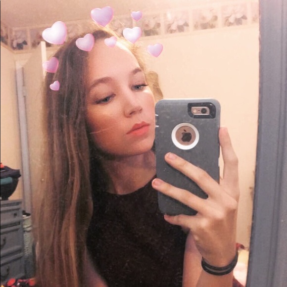 Meet your Posher, Peyton - Picture 1 of 1